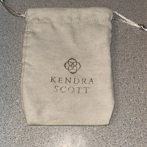 Kendra Scott Gray/Tan Jewelry Dust Bag Pouch - Bag only NEW - Picture 1 of 4