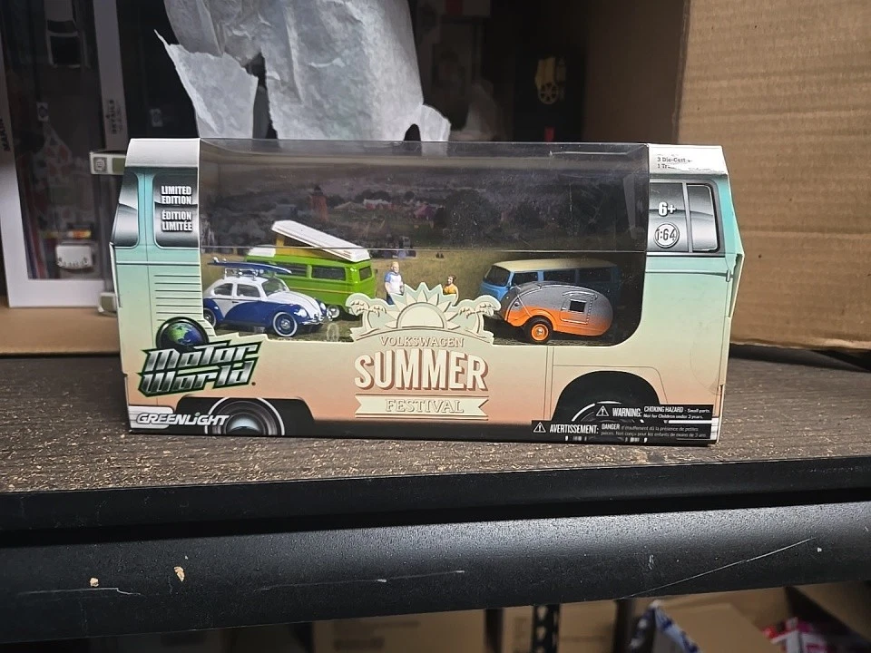Greenlight Chase Summer Festival NIB Volkswagen Set of 4 - Image 1 of 1