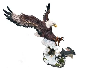 AMERICAN BALD EAGLE Catching his prey  STATUE Patriotic FIGURINE  SCULPTURE 14" - Picture 1 of 1