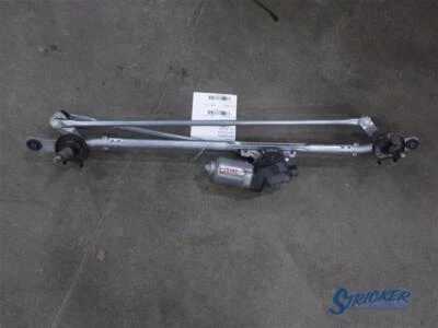 GMC Sierra 1500 Pickup 2020-2024 Windshield Wiper Motor Assembly 84339745 G23332 - Image 1 of 4