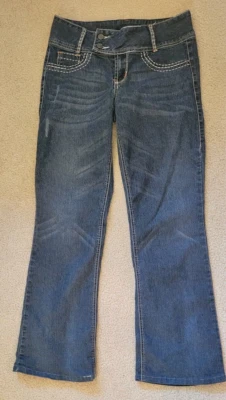 Fade to Blue MODERN FLARE BLUE JEANS Size 8 med-dark blue w/ zipper, pockets - Image 1 of 4