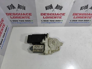 101386101 Motore alzacristalli anteriore destro 281480 per VOLKSWAGEN GOLF I (171 173) - Foto 1 di 2