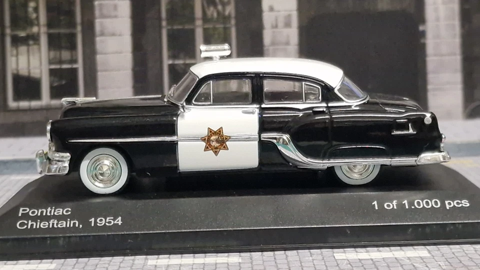 1/43 WHITEBOX - PONTIAC CHIEFTAIN POLICE 1954 - Immagine 1 di 4