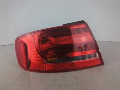Luz trasera/trasera en carrocería Audi A4 S Line 2007-2015 (lado pasajero) Foto 1 de 4