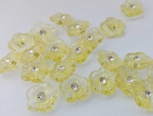 50 Yellow Flower Rhinestone Buttons 15mm (5/8") Flower Shaped Low Shank Buttons - Picture 1 of 2