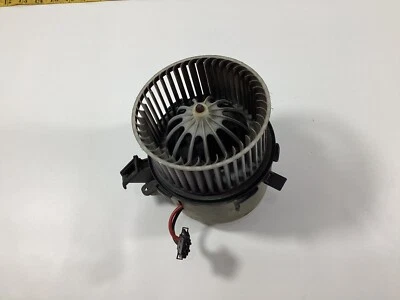 Motor soplador de climatización Audi S5 2009-2012 y rueda 8K1820021B/8K1820021C OEM. Foto 1 de 4
