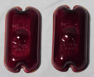 Par de cubiertas de luz marcadoras de vidrio rojo ojo de gato vintage, A-7875 S.A.E. - Imagen 1 de 8