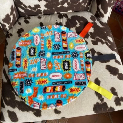 Manta sensorial para bebé con impresión de superhéroe/libro de cómic de doble cara juguete Foto 1 de 4