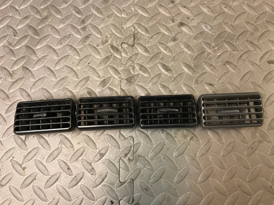 Juego de 4 persianas de ventilación para tablero de aire acondicionado calefacción Toyota XA10 Rav4 1996 1997 1998 1999 2000 Foto 1 de 4