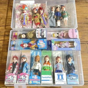 Licca-chan Riemen Mädchen Schule Schlüsselanhänger Supermarkt Okinawa Bus Kostenloser Versand FEDEX - Bild 1 von 21