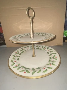 Vtg Lenox Holiday Terrace Server China 22K Gold 2 Tier Holly Server - Picture 1 of 1