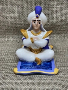 Estatuilla de cerámica vintage de Disney Aladdin en alfombra mágica - Imagen 1 de 7
