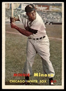1957 Topps Minnie Minoso Chicago White Sox #138 - Foto 1 di 2