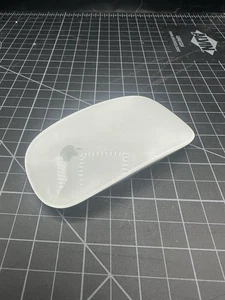 Apple Magic Bluetooth Wireless Laser Mouse - A1296 White -  G - Picture 1 of 4