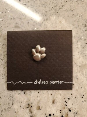 Joyería de peltre Chelsea - Prendedor estampado pata de gato amante de las mascotas Foto 1 de 2
