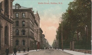 Halifax, N.S. KANADA POSTKARTE Hollis Street, Fußgänger, Trolly in der Ferne - Bild 1 von 2