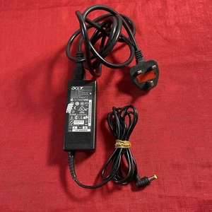 Acer ADP-65JH DB AC/DC Power Supply Adapter Black 19V 3.42-Amp for Acer Laptops - Afbeelding 1 van 6
