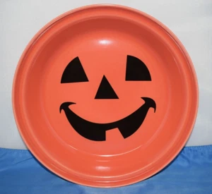 Halloween Fiesta Ware Happy Pumpkin Deep Dish Pie Plate Persimmon New F-2 - Picture 1 of 4