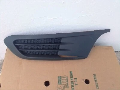 Cubierta de luz antiniebla lateral izquierda Volkswagen Jetta 2015 2016 parte # 5C6.853.665 Foto 1 de 4