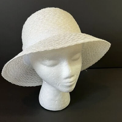 Nine West Womens Sun Hat White Wide Brim Boat Garden Golf Travel Straw Summer - Image 1 of 4