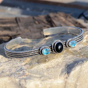Exquisite Black Onyx, Blue Topaz Bracelet 925 Sterling Silver Cuff Gifted Bangle - Picture 1 of 6