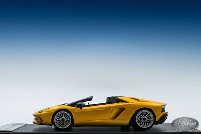 1/43 Looksmart Lamborghini Aventador S Roadster Yellow 🤝ALSO OPEN FOR TRADE🤝 - Image 1 of 4