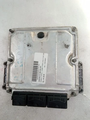 7700104407 centralina motore RENAULT ESPACE GRAND ESPACE JE0 2000 158386 - Immagine 1 di 4