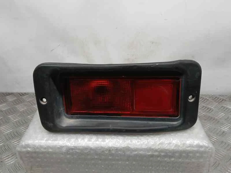 MR465018 fanale paraurti posteriore destro MITSUBISHI MONTERO SPORT (K90) 1998 Foto 1 de 4