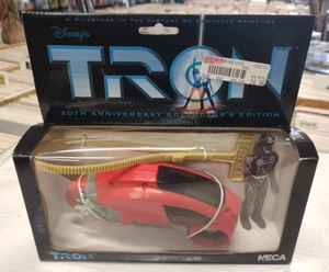 Figura Flynn TRON RED LIGHT CYCLE NECA 20 Aniversario Disney set vehículo de película - Imagen 1 de 5