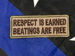 RESPEKT WIRD VERDIENT SCHLAGEFREI lustige Worte Spruch Hk/Lp Aufnäher COYOTE DUNKELBRAUN - Bild 1 von 5