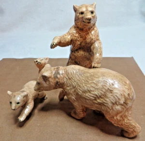 4 Vintage Ceramic Grizzly Bear Family Figurines - Picture 1 of 10