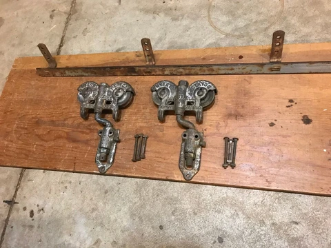 antique myers barn door rollers w/ 6' track pc architectural salvage Cover