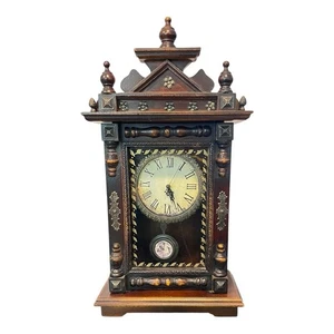 Viktorianischer Stil Holz Batterie Uhr mit leisem Pendel Glas Front Riegel Rückseite - Bild 1 von 6