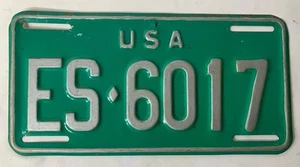 1970’s US Forces in Germany License Plate - Silver on Green - Good Condition - Picture 1 of 6