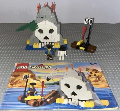 Lego 6248 Pirates I Volcano Island Complete Set Vintage Manual Minifigures - Image 1 of 4