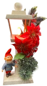 Vtg Mid Century 15.5" Christmas Lamp Post Lantern Lights Elf Poinsettia  Japan - Picture 1 of 12