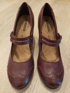 Brand New Sz 9.5M Clarks Collection Tilly Mary Pumps Maroon Womens  - Picture 1 of 11