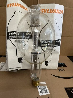 Sylvania 64468 M1000/U 1000 Watt Metal Halide HID Replacement Bulb 2-PACK BT56 - Image 1 of 4