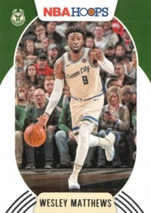 WESLEY MATTHEWS-MIL. BUCKS-2021 NBA HOOPS #113 - Picture 1 of 2