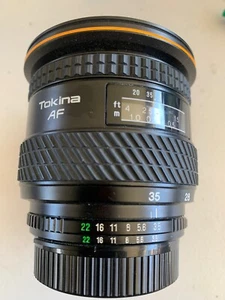 Tokina af 20-35mm f/3.5-4.5 lens - Picture 1 of 7