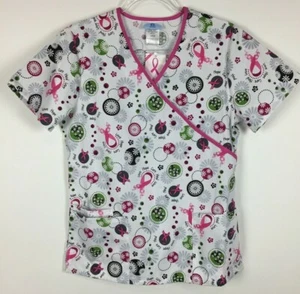 SB Scrub Top Womens Size S White Pink Trim Ribbon 3 Pocket Nursing Medical NWT - Picture 1 of 8