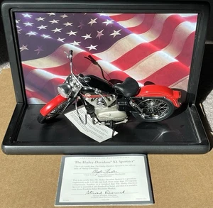 FRANKLIN MINT Harley Davidson 1957 Sportster l 1:10 Motorcycle w/ Display Case - Picture 1 of 2
