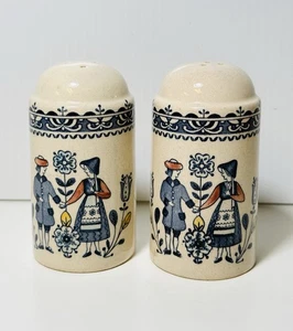 Johnson Brothers alte Granit Herzen Blumen Salz Pfefferstreuer Staffordshire - Bild 1 von 5