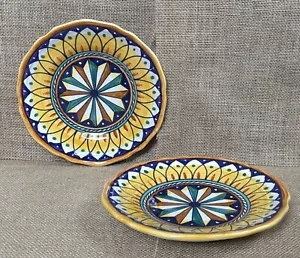 Deruta Geo Piatti Bordo Smerlato 8” Nucleo Casetta Ceramica Italiana Dipinto a Mano - Foto 1 di 7