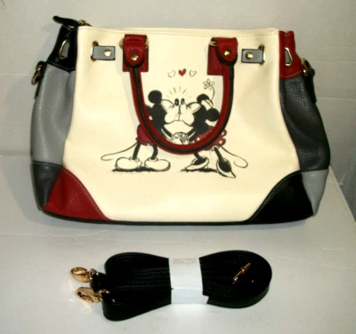 Bolso de Mano Disney Mickey And Minnie Love Story Nuevo Foto 1 de 4