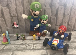Mario and Luigi World of Nintendo Super Figuras de Acción Peluche Lote 9 - Imagen 1 de 20