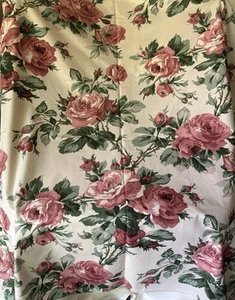 Tela de interiores de algodón con rosas florales vintage ~ rubor albaricoque rojo polvoriento verde - Imagen 1 de 9