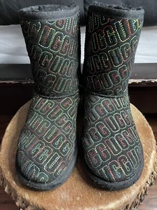 UGG Classic II Graphic Stitch Boot Black Size 4 - Picture 1 of 7