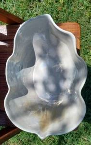 YALOS CASA MURANO)Oyster Sheen Iridiscent Bowl13.5"Lx9"W×4"H. - Imagen 1 de 12