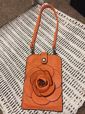 2 Muñequeras Naranja (Grace Adele & Alexis Fashion) y 1 Nuevo en Caja Colgador de Monedero Foto 1 de 4